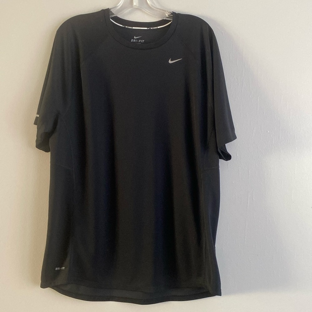Nike men's sports shirt size xl
